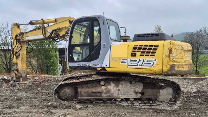 OmecoHub - NEW HOLLAND E215